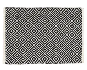 Black diamond modern farmhouse accent rug